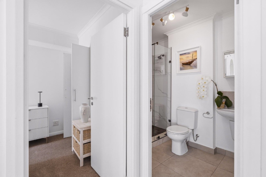 To Let 2 Bedroom Property for Rent in Gardens Western Cape